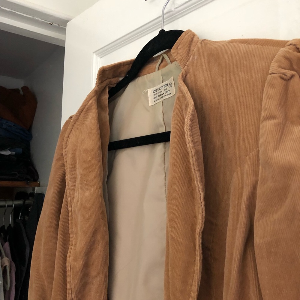 Jacket - Picture 2 of 3